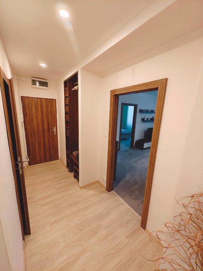 Apartman V Centru Karlsbad Exteriör bild